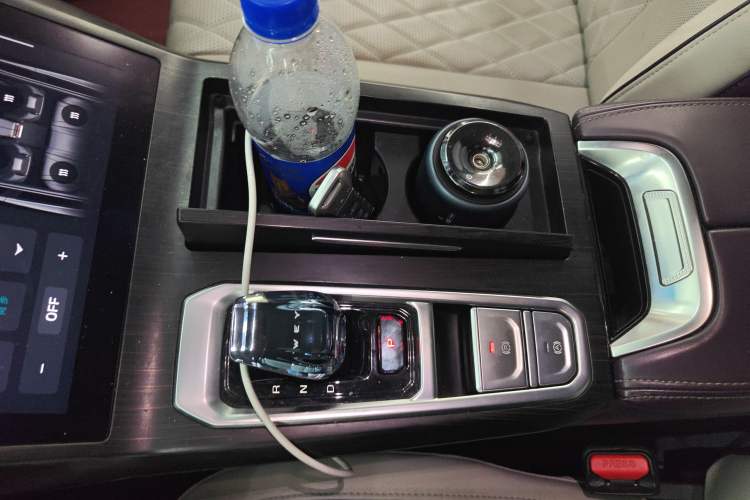 Used Wey Latte DHT 2022 1.5T DHT Extra-Large Cup
