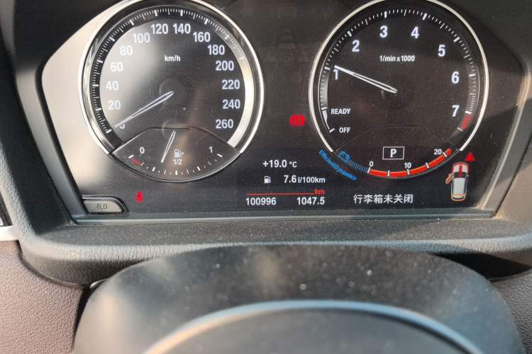 Used BMW X1 2021 sDrive25Li Leading Model Odometer Close Up