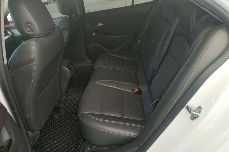 Used Chevrolet Malibu 2018 530T Automatic Fashion Edition Left Rear Seat