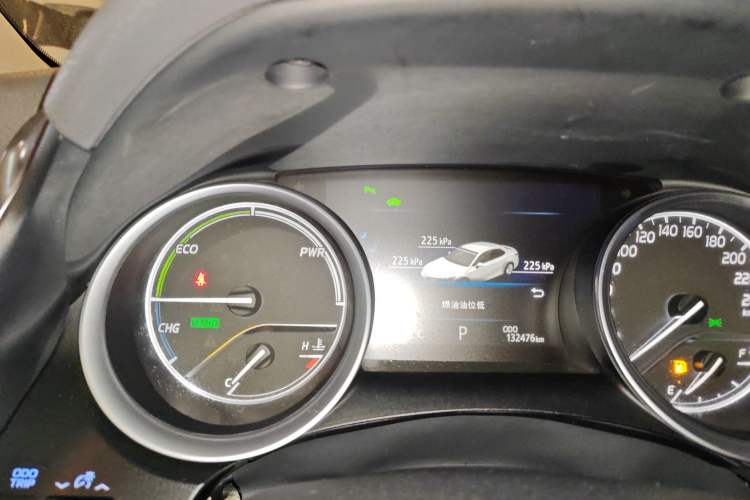 Used Toyota Camry 2018 Dual-Engine 2.5 HG Luxury Edition
