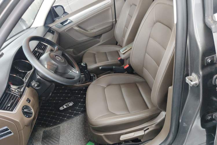 Used Volkswagen Bora 2014 1.6L Manual Comfort Model