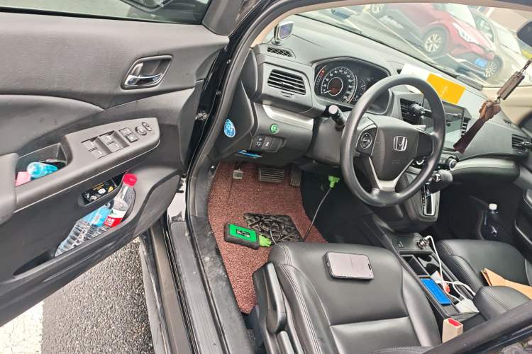 Used Honda CR-V 2016 2.0L Two-Wheel Drive Classic Edition Driver Seat