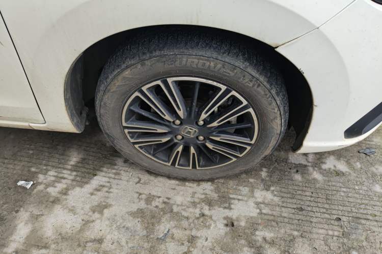 Used Honda Fit 2021 1.5L CVT Trendy Edition Right Front Wheel Hub