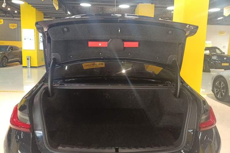 Used BMW i3 2024 eDrive 35 L