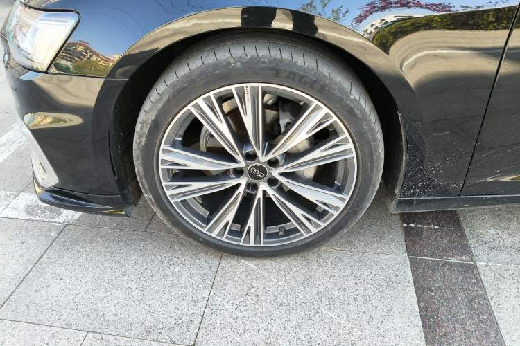 Used Audi A6L 2024 40 TFSI Luxury Dynamic Edition Exterior 4