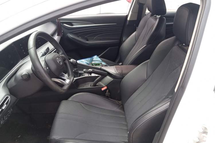 Used CHANGAN Eado 2021 PLUS 1.6L GDI Manual Elite Model