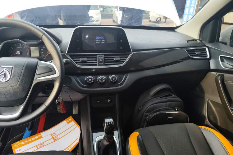 Used Baojun 310 2016 1.2L Manual Fashionable Edition