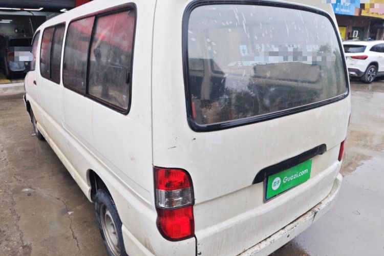 Used Jinbei Express 2017 2.0L Standard Version V19
