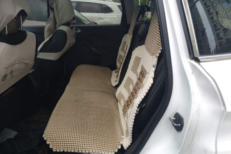 Used Ford Kuga 2015 1.5L GTDi Two-Wheel Drive Fashion Edition Left Rear Seat