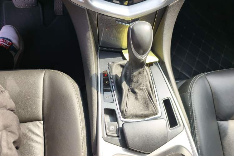 Used Cadillac SRX 2015 3.0L Comfort Version