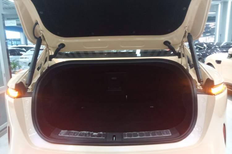 Used Avatr 11 2024 730 Luxury Edition with Three Lasers and Rear-Wheel Drive