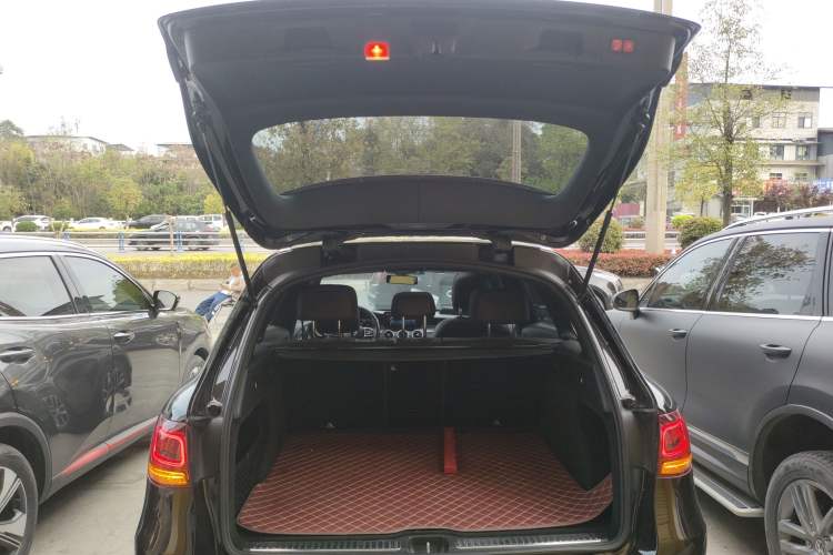 Used Mercedes-Benz GLC 2022 GLC 260 L 4MATIC Luxury Model