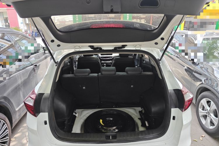 Used Hyundai Tucson 2019 280TGDi Dual-Clutch Two-Wheel Drive Fashion Edition China VI Standard
