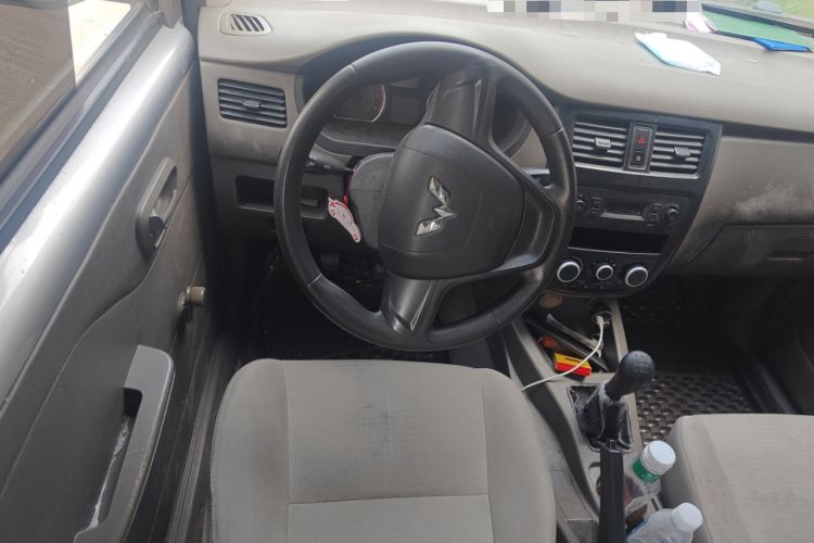 Used Wuling Rongguang V 2018 1.5L Practical Version