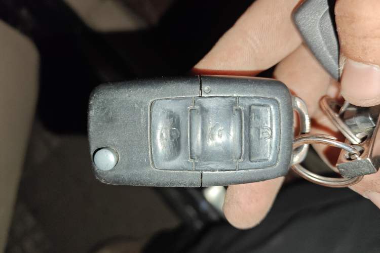 Used Volkswagen Sagitar 2009 1.6L Manual Comfort Edition
