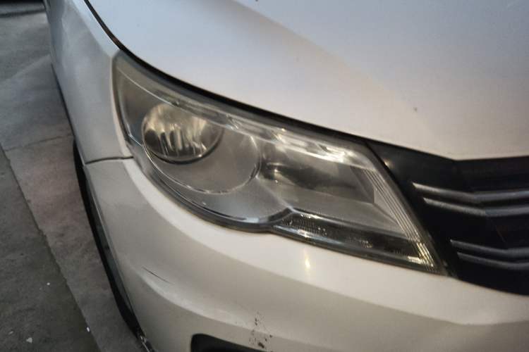 Used Volkswagen Tiguan 2012 1.8TSI Automatic Two-Wheel Drive Trend Edition Right Front Headlight