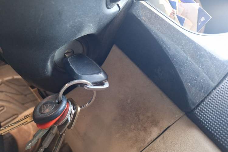 Used Brilliance H330 2013 1.5L Automatic Comfort Edition
