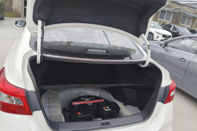 Used Nissan Sylphy 2024 Facelifted Three Classic 1.6XE CVT Comfort Edition Trunk