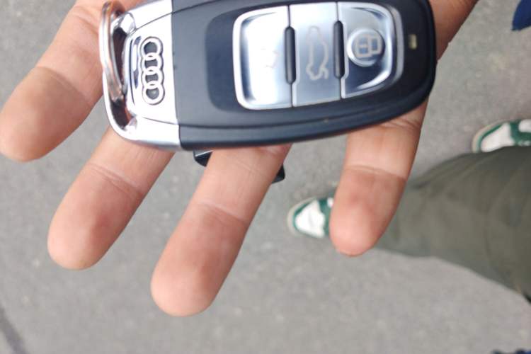 Used Audi A6L 2012 30 FSI Comfort Model