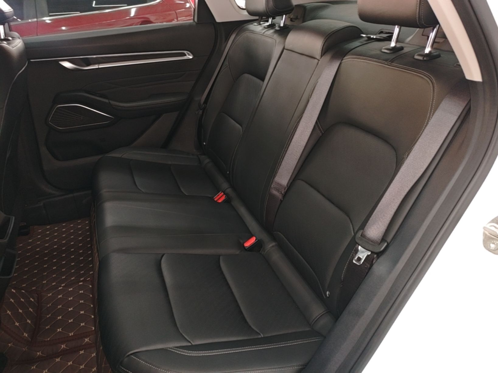 Geely Auto Emgrand 2022 4th Generation 1.5L Manual Luxury Model — снимка 20