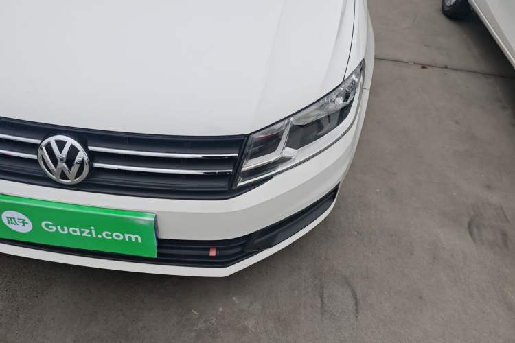 Used Volkswagen Santana 2019 1.5L Manual Fashion Edition China VI Standard Left Front Headlight