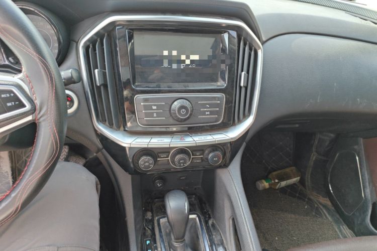 Used JMC Yusheng S350 2016 2.0T Automatic All-Wheel Drive Gasoline Luxury Version with Sunroof 5 Seats
