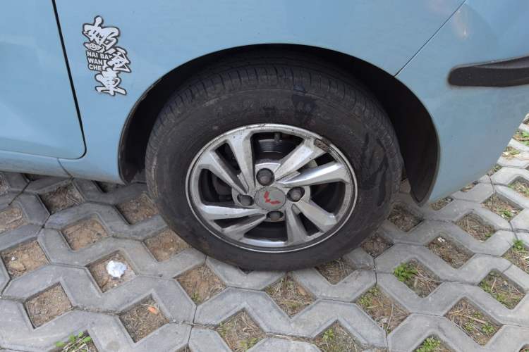 Used Wuling Hongguang MINIEV 2020 Lite Version Lithium Iron Phosphate Exterior 1