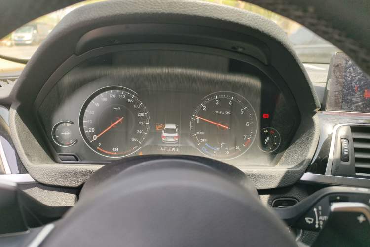 Used BMW 3 Series 2018 320Li Leading Model M Sport Package