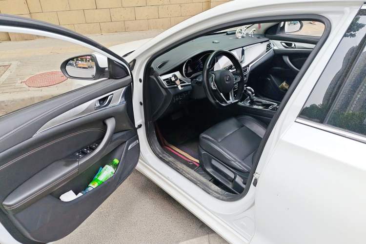 Used CHANGAN Eado 2019 High-Energy Edition 1.6L GDI Automatic Pioneer Model China VI Standard
