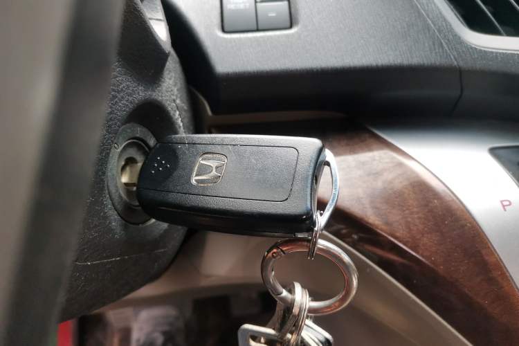 Used Honda Odyssey 2013 2.4L Luxury Edition