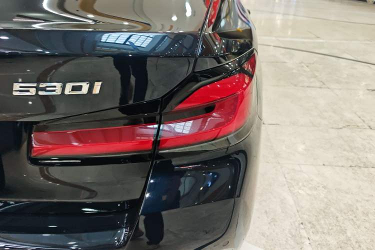 Used BMW 5 Series 2022 Second Facelift 530i M Sport Package