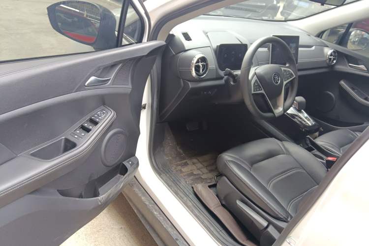 Used BYD Yuan New Energy 2019 EV535 High-Energy Leading Edition