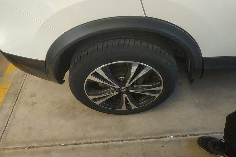 Used Nissan Qashqai 2022 2.0L CVT XV Premier Luxury Edition Right Rear Wheel Hub