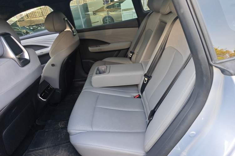 Used Nissan N7 2025 510 Max