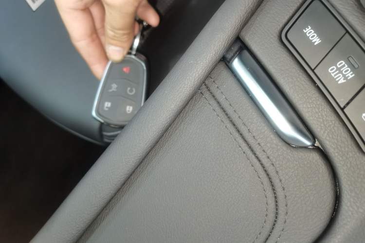 Used Cadillac XT6 2025 2.0T Six-Seater All-Wheel-Drive Prestige Executive Black Label Version