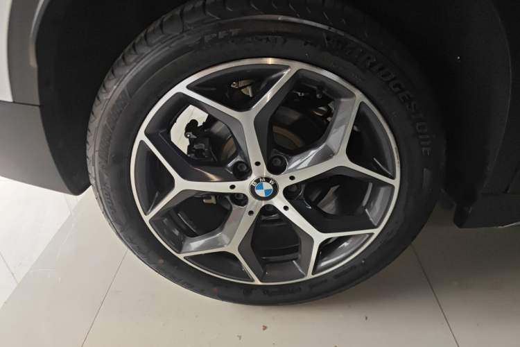 Used BMW X1 2019 xDrive20Li Luxury Model
