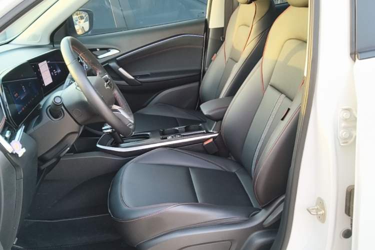 Used Chevrolet Trax 2022 Encore RS 1.5T CVT CoolMAX
