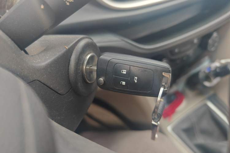 Used Buick GT 2018 15T Manual Elite Version China V Standard
