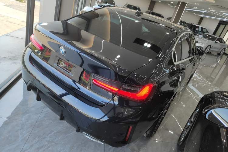 Used BMW 3 Series 2025 325Li M Sport Package