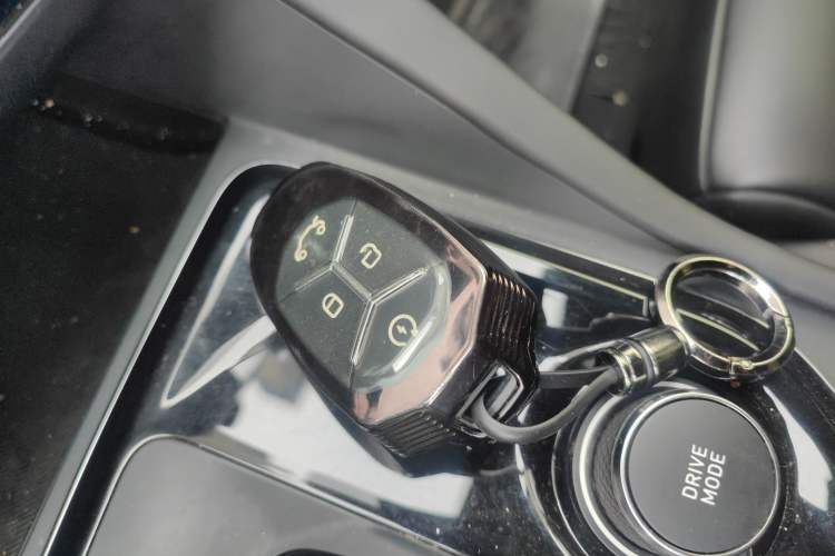 Used Lynk & Co 03 2022 2.0TD DCT GenioPlus Vehicle Key