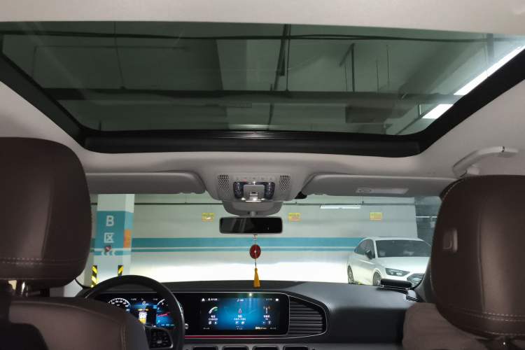 Used Mercedes-Benz GLE 2020 Restyled GLE 450 4MATIC Dynamic Edition Headliner