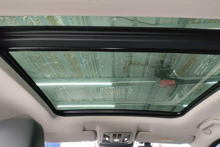 Used Wey VV6 2020 2.0T Two-Wheel Drive Smart Protection+
