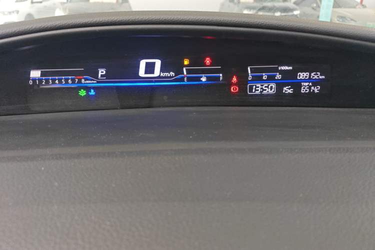 Used Honda Jade 2017 1.8L automatic Comfort version 5 seats Instrument Cluster