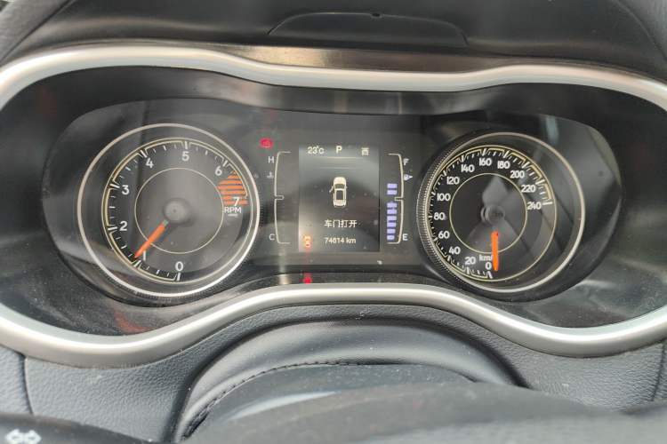 Used Jeep Cherokee 2016 2.4L Leading Edition Instrument Cluster