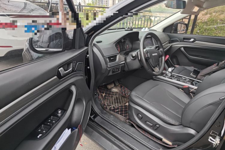 Used Haval H6 2016 Upgraded Model 1.5T Automatic Two-Wheel Drive Elite Version