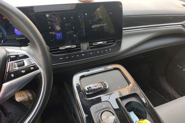 Used AION V 2021 Evolutionary Version 80 Intelligent Enjoyment Technology Edition Audio And AC Panel