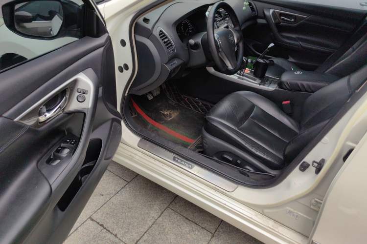 Used Nissan Teana 2013 2.0L XL Comfort Edition Driver Seat