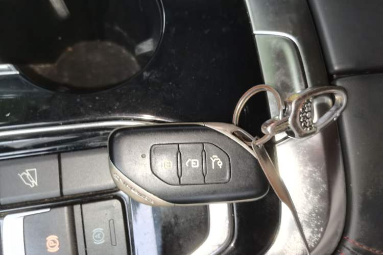 Used FORTHING T5 EVO 2021 1.5TD DCT Diamond Edition