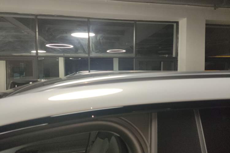 Used Zeekr 7X 2025 100 kWh Long-Range Rear-Wheel Drive with Intelligent Driving Features