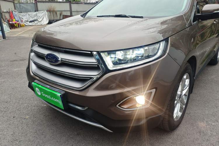 Used Ford Edge 2016 EcoBoost 245 Two-Wheel-Drive Titanium 7-Seater
